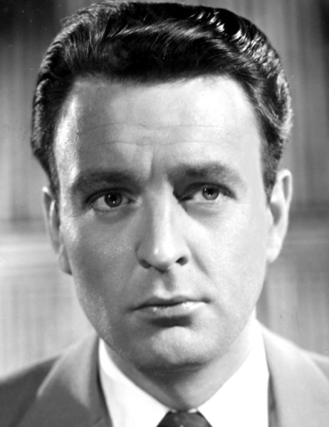 From success in Rank films in the 1950s to leading Shakespearean actor and star of TV and West End stage, Donald Sinden looks back at his career, ... - DONALD-SINDEN-probably-not-very-good-bw-tighter-crop